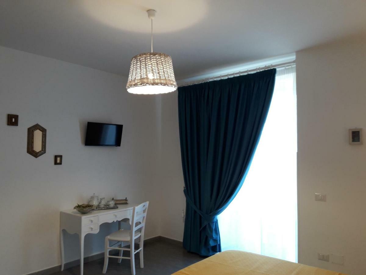 Casa Amigdala Bed & Breakfast Castellabate Dış mekan fotoğraf