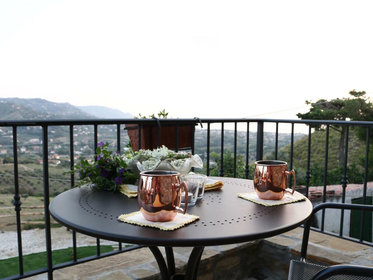 Casa Amigdala Bed & Breakfast Castellabate Dış mekan fotoğraf